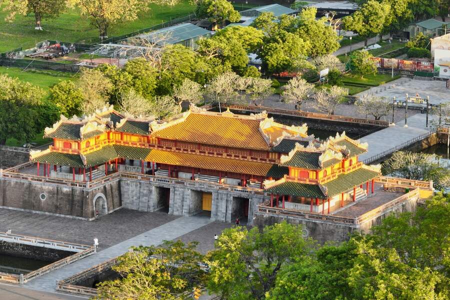 Hue Citadel is the only citadel in Vietnam that still preserves most of its architecture. Photo: Bamboo Airways