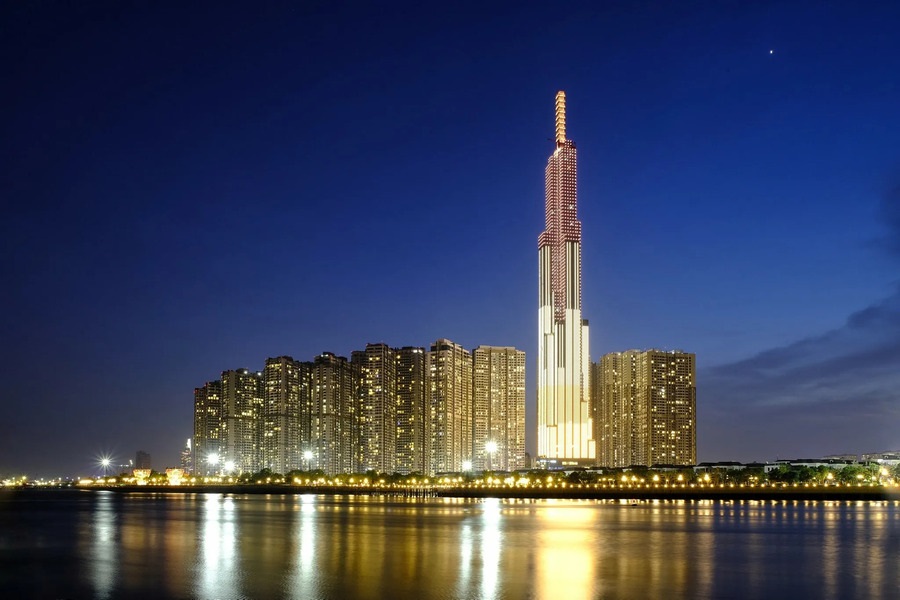 Vincom Landmark 81 stands out above all