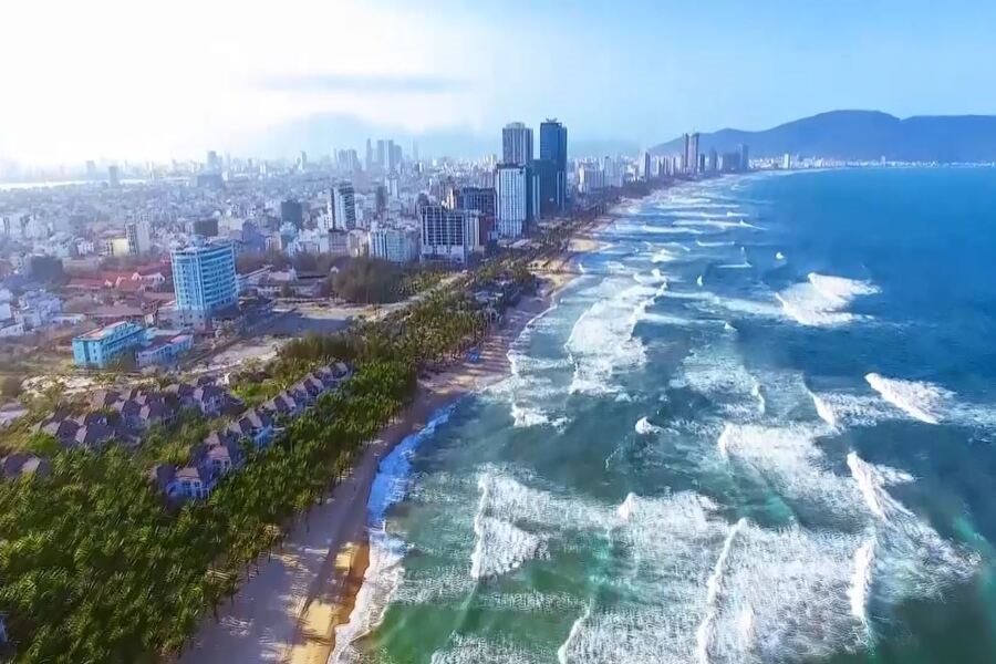 My Khe Beach was once among World’s most beautiful beaches, according to Forbes