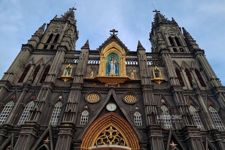 Hung Nghia Church's bell towers