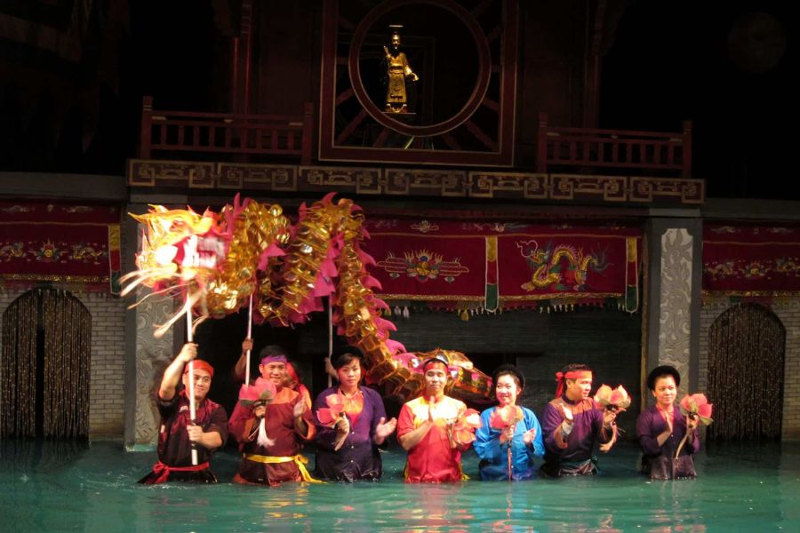The specialties of water puppet