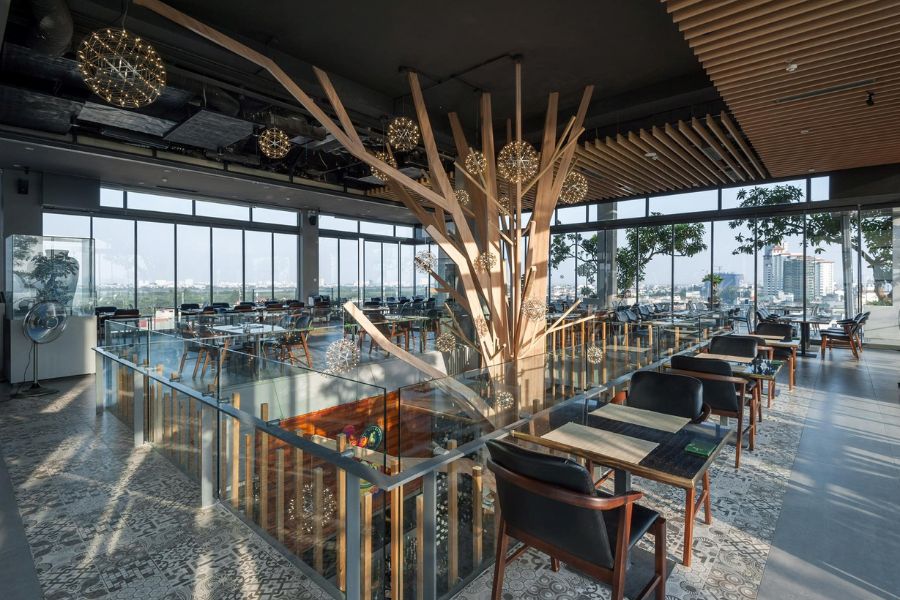 6 Degrees Cafe on a rooftop