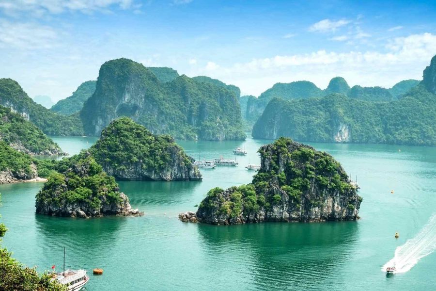 A 5-day tour to witness top UNESCO Heritage Sites in Vietnam (Source: HanoiVoyages)