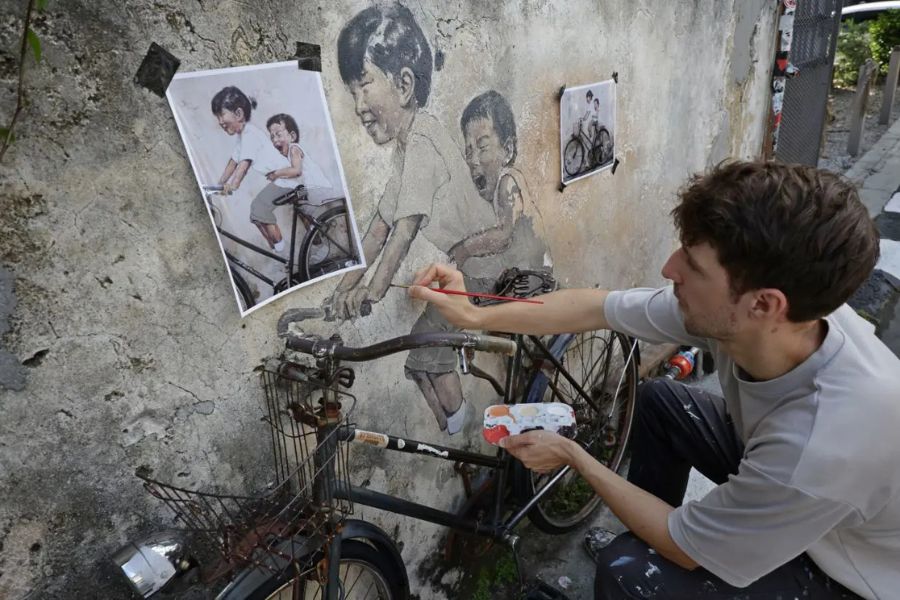 Works by Ernest Zacharevic