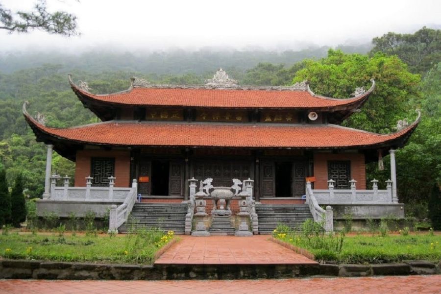 Magnificent Loi Am Pagoda