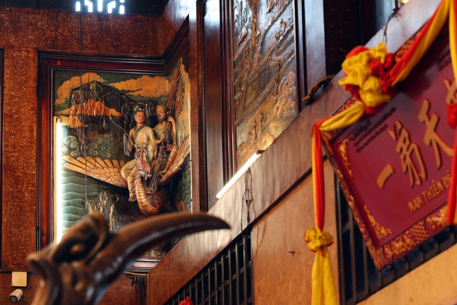 Artistic details are exquisitely expressed in both the exterior and interior