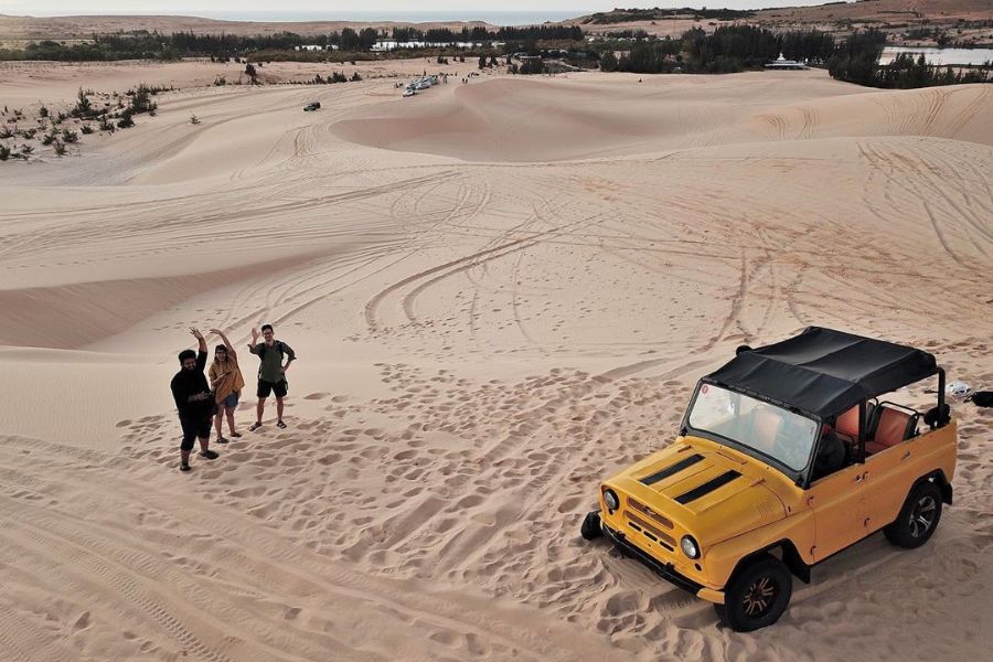 Travel by car to Phuong Mai Sand Dunes