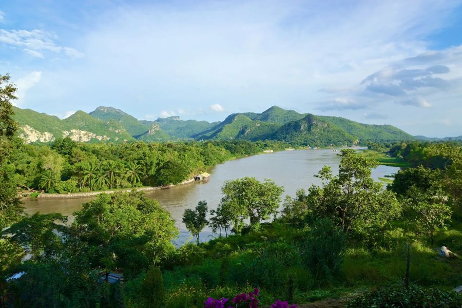 Don’t disrespect the nature in Thailand