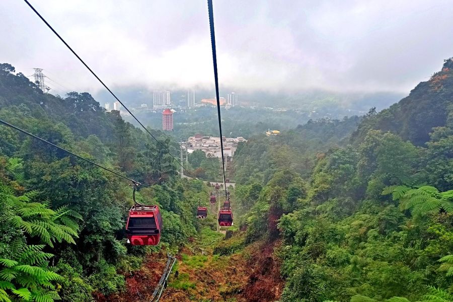 Experience Highlands Tour in Malaysia