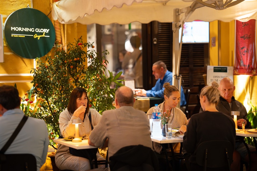 Morning Glory Original is always a top choice for international visitors to experience the flavors of Hoi An