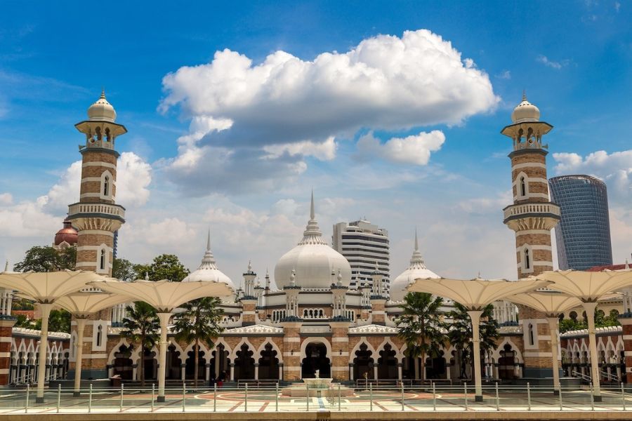 An iconic Mosque in middle of Kuala Lumpur