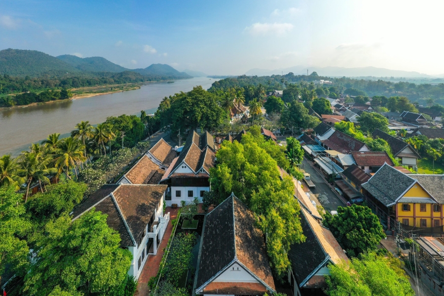 The old houses and temples will make for stunning backdrops in dozens of photos you take