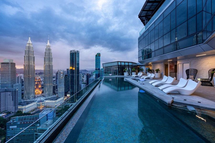 Relax and familiarize yourself with your surroundings on your scheduled arrival day