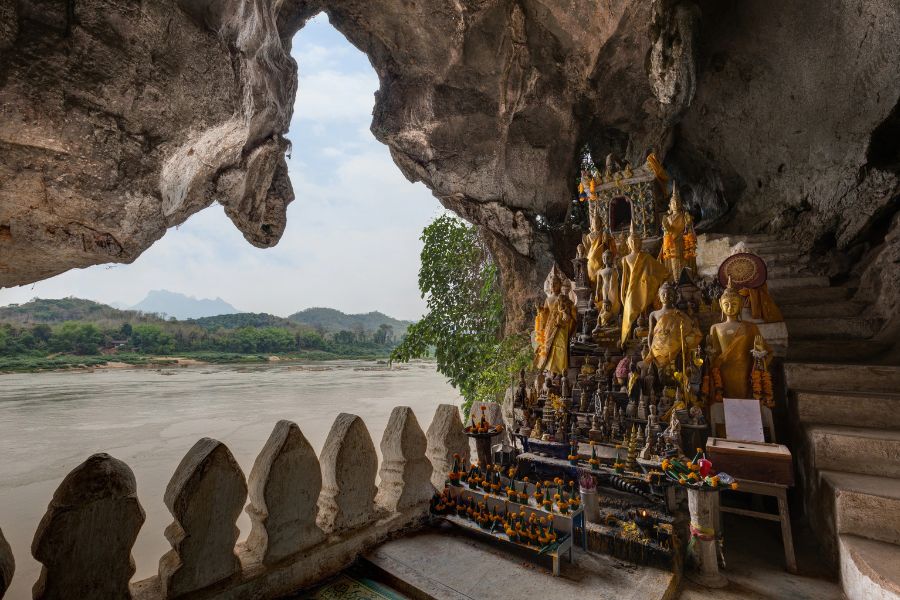 Visiting Pak Ou Caves