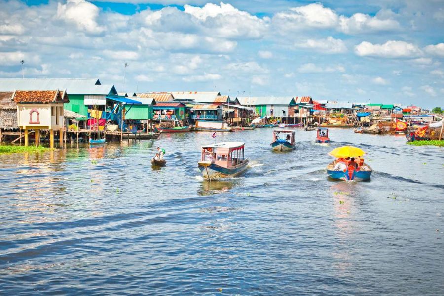 Tonlé Sap Lake - the biggest freshwater lake in the Southeast Asia