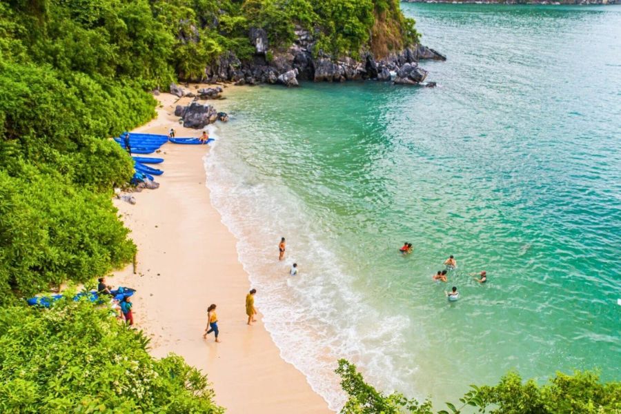 Location and geography of Ti Top Island