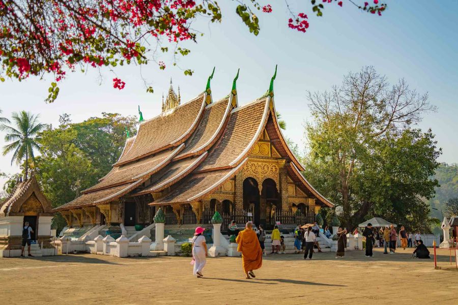Wat Xieng Thong - one of the prettiest monasteries in Southeast Asia