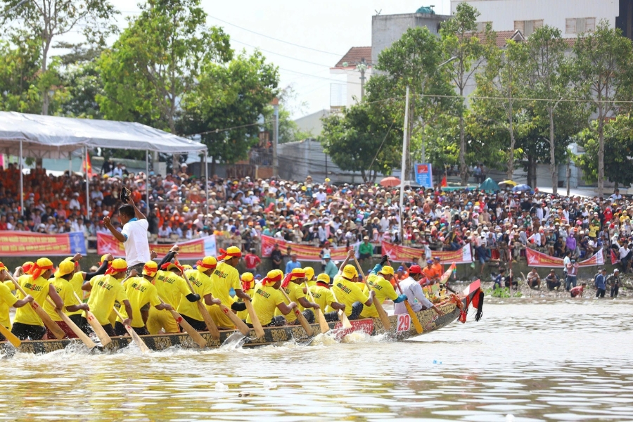 The Maspero River is the heart of Ok Om Bok Festival