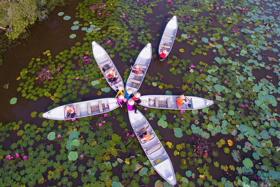 Tan Lap Floating Market, one of the most famous tourist sites in Long An