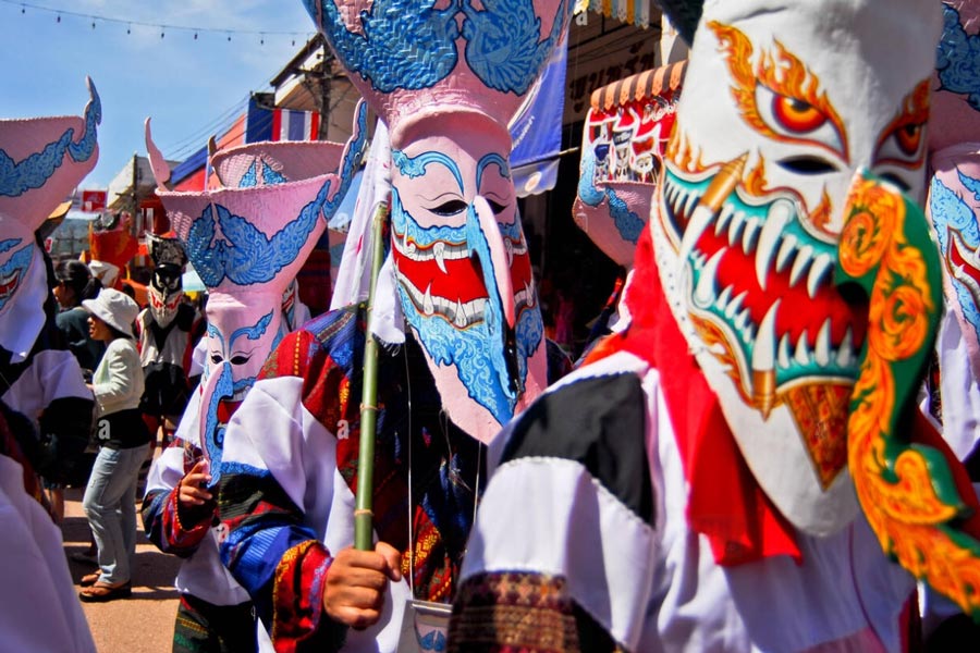 Notes when attending the Phi Ta Khon Ghost Festival
