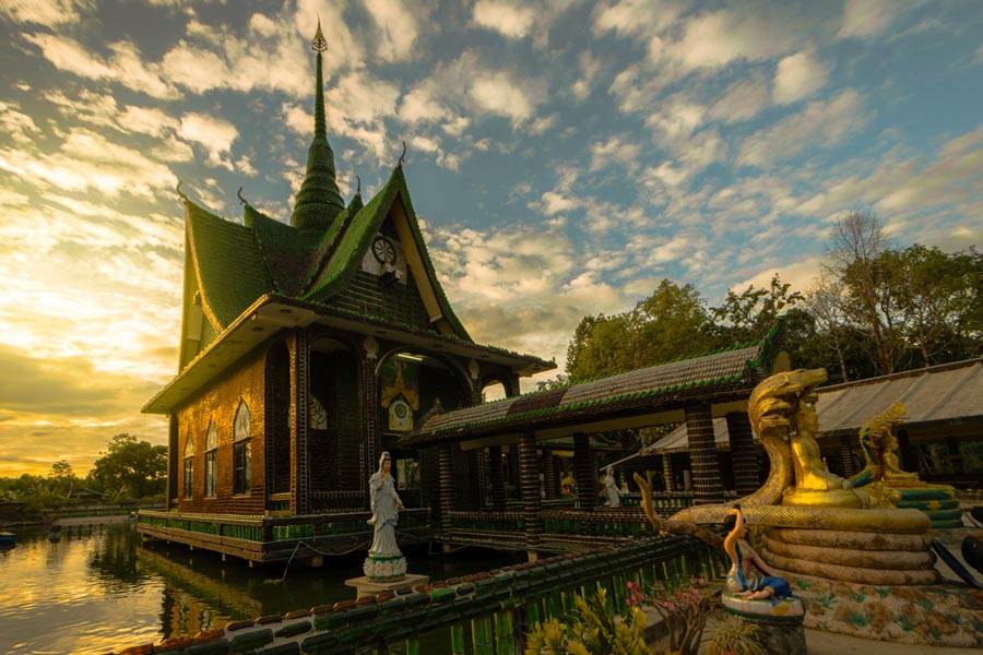 Best time to visit Wat Pa Maha Chedi Kaew