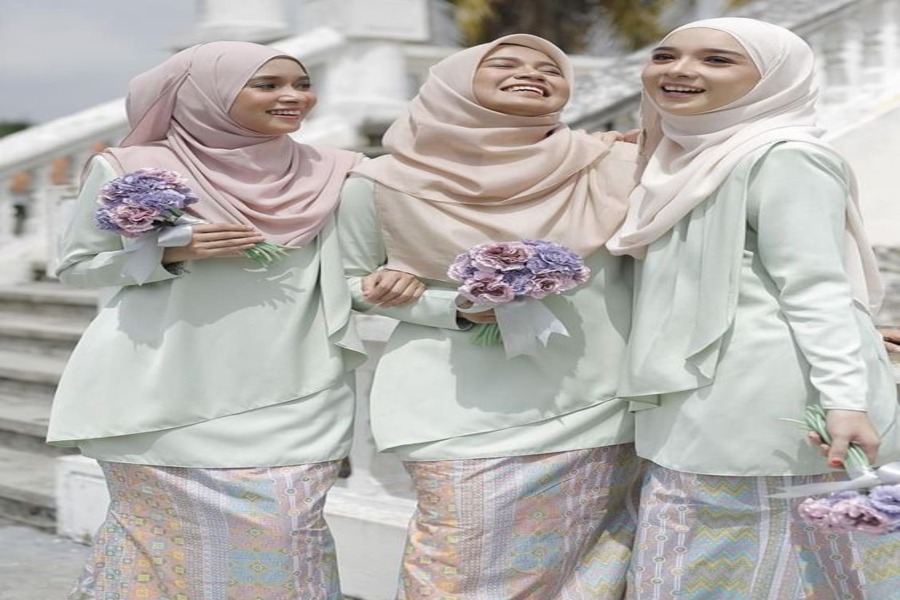 La version modernisée du Kebaya est plus courante de nos jours - Photo : Laura Mor Zevira