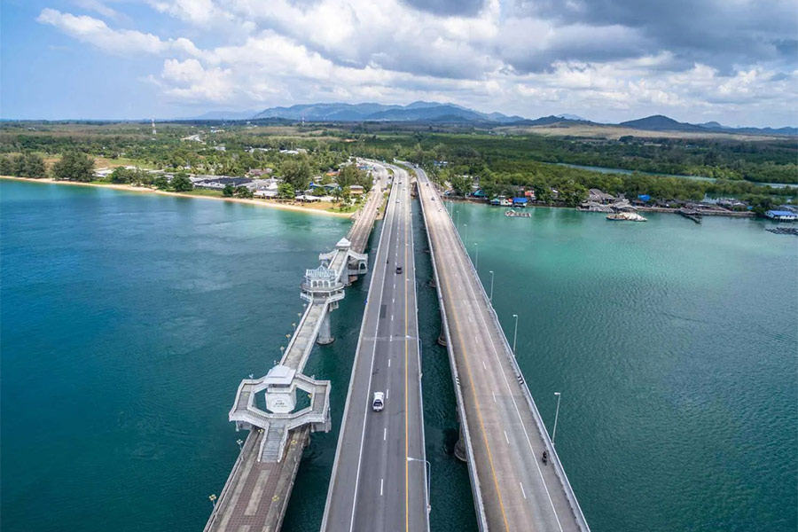 Sarasin Bridge