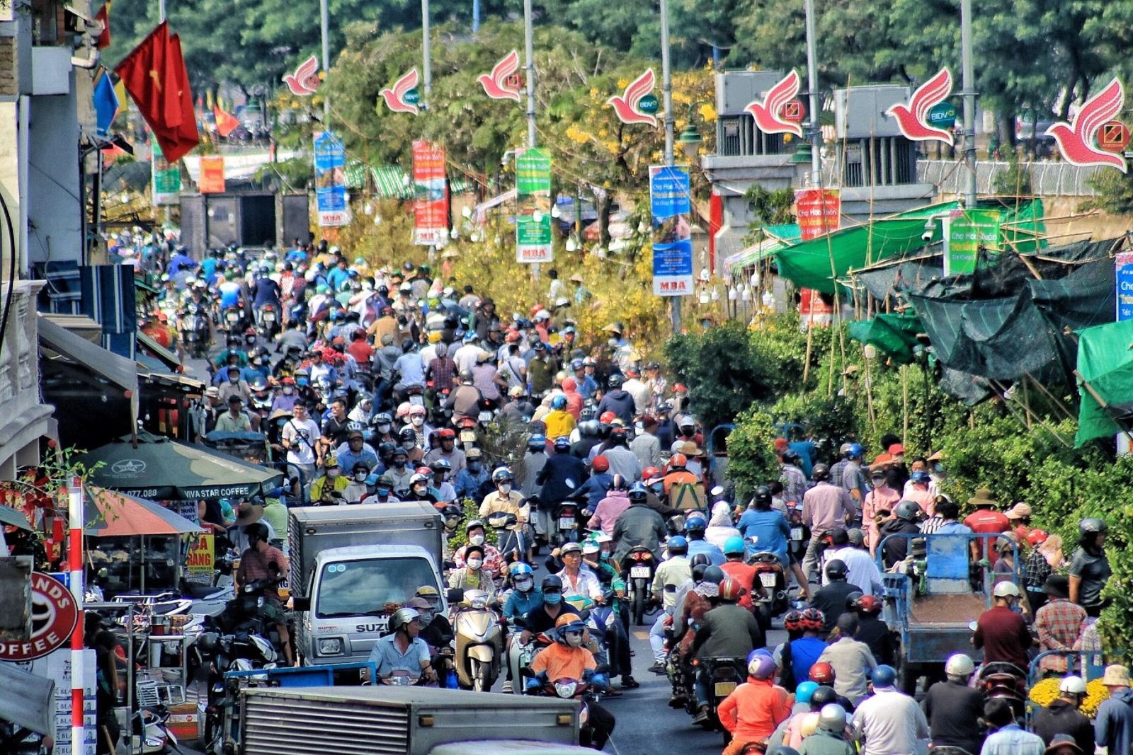 Tet holiday traffic