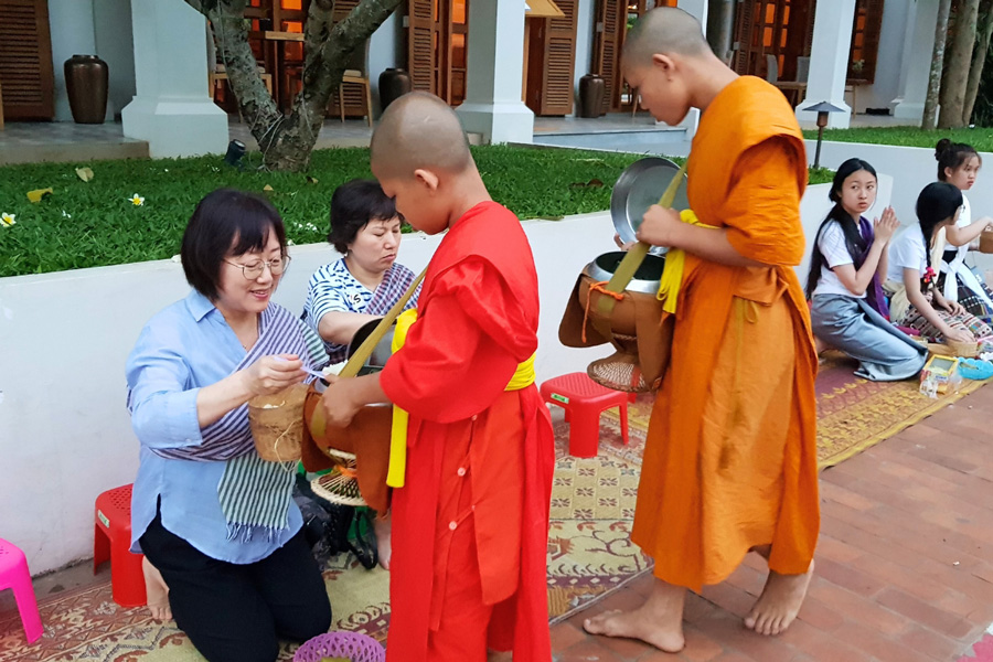 Prepare food for alms giving ceremony in Luang Phrabang