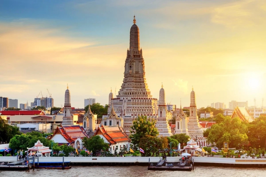 Early May is an interesting period to explore Thailand in 15 days. Source: Golden Smile Travel