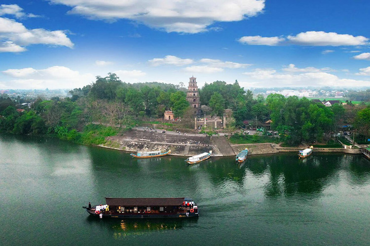 Thien Mu Pagoda-Asia King Travel 