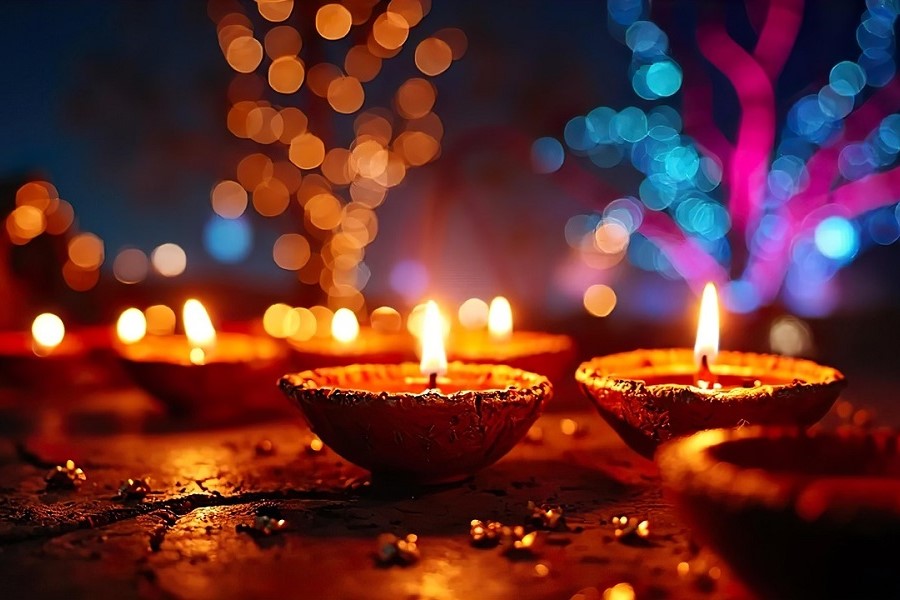 Diya, a type of oil lamp used in the festival