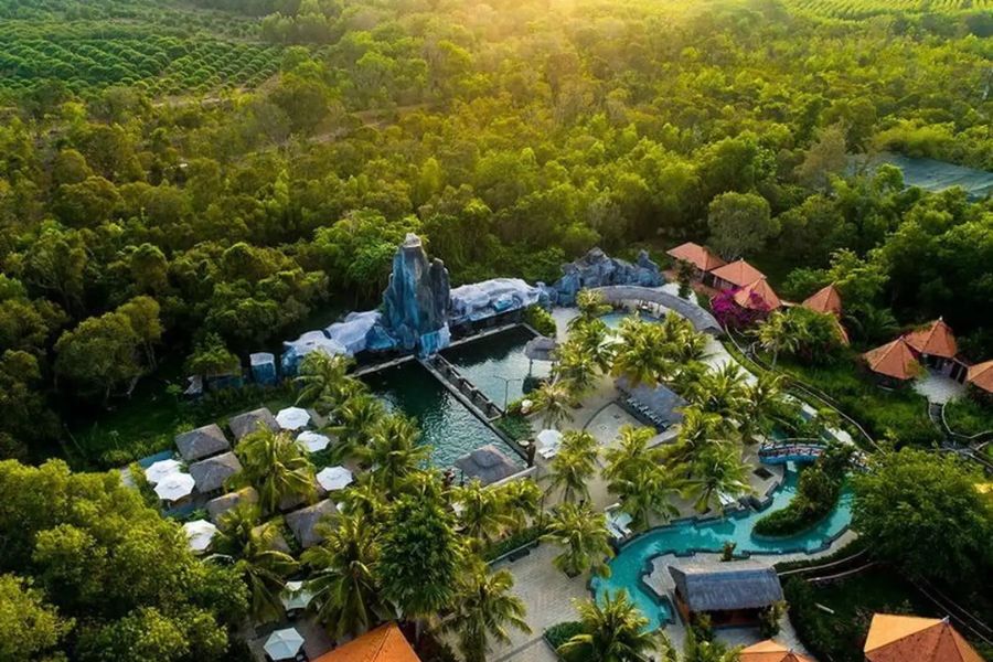 Binh Chau Hot Springs is located in Xuyen Moc District, Ba Ria - Vung Tau Province.