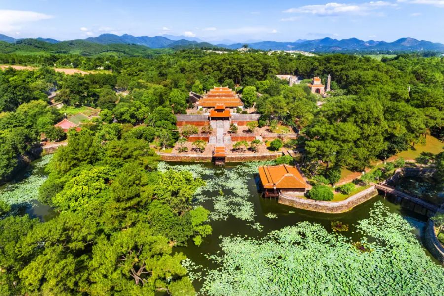 Best Time to Visit Hue.