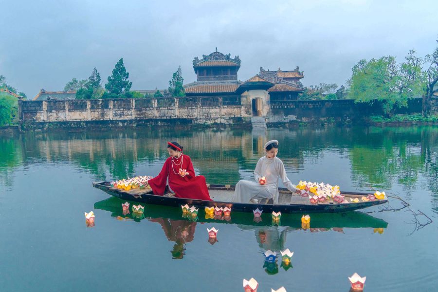 Hue – the ancient capital – is a land of nostalgic beauty, serene yet undeniably romantic.