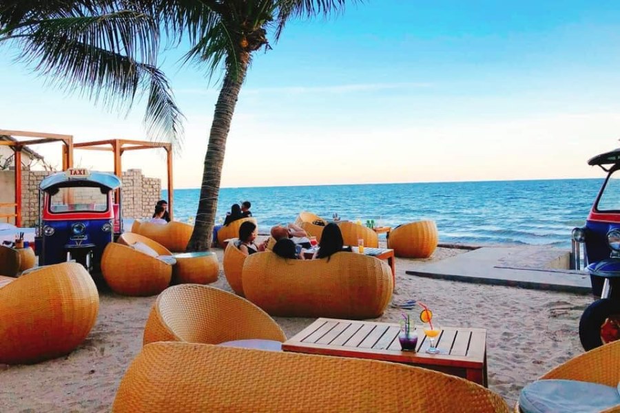 Sipping on a cocktail in a bar overlooking the beach (Source: Chameleon)