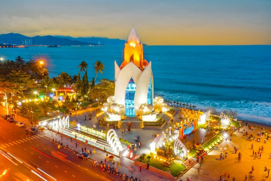 Nha Trang Beach at night (Source: News)