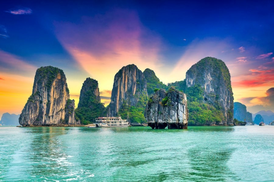 Ha Long Bay (Source: Crystal)