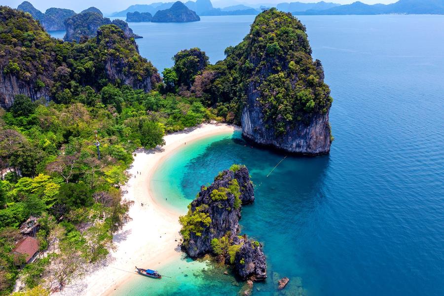 Ao Nang Beach in Krabi (Source: Trip)