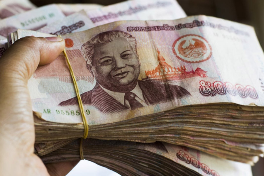 Laos currency: Exchange at hotels