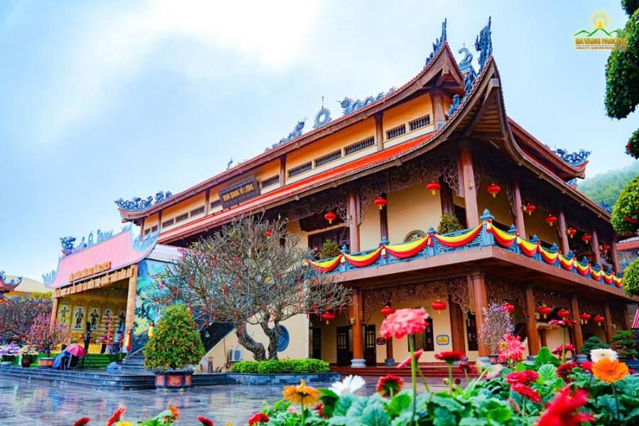 Vang Pagoda