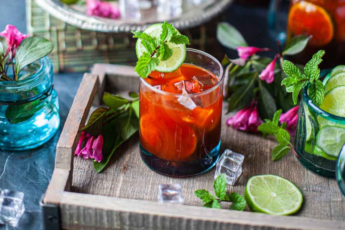 Thai Lime Iced Tea - Cha Manao