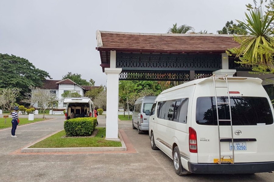 CAR from Vientiane to Luang Prabang