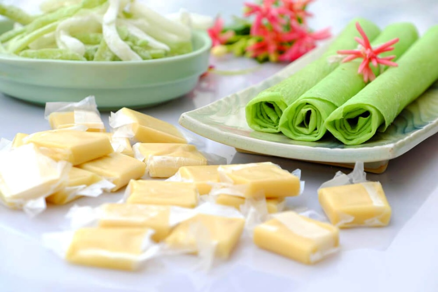 Coconut Candy 