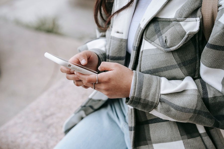 A reliable eSIM makes it easier to access maps, messages and essential travel information