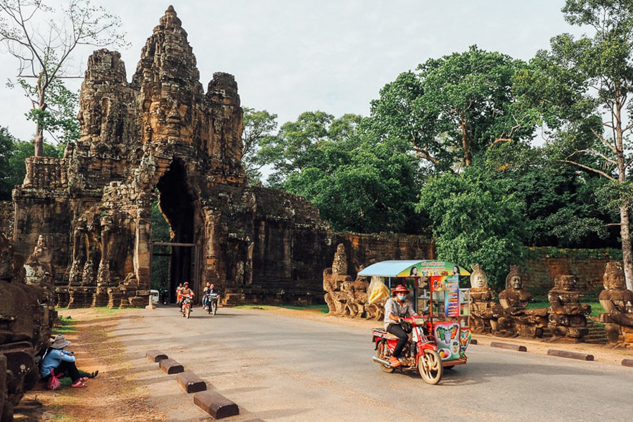 Angkor Complex opening hours and ticket information