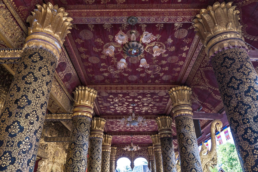 Wat Mai’s Five-Tiered Roof
