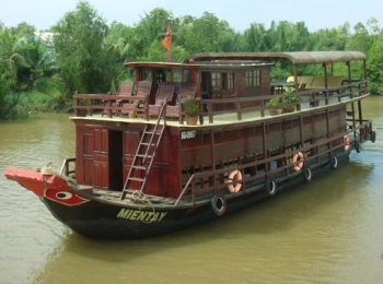 Mien Tay Sampan