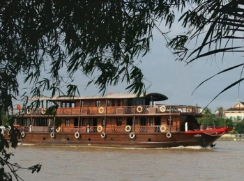 Bassac cruise