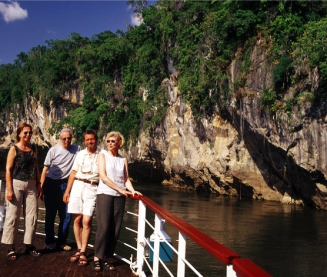 RV River Kwai Cruise